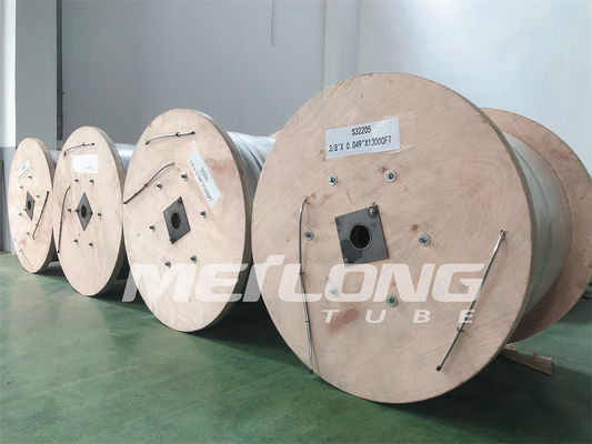 Nahtlose hydraulische Steuerleitung umwickelte des Duplex-2205 Schläuche für Abstieg-Löcher
